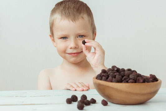 Pincer Grasp in Babies: Development, Age, and Key Milestones