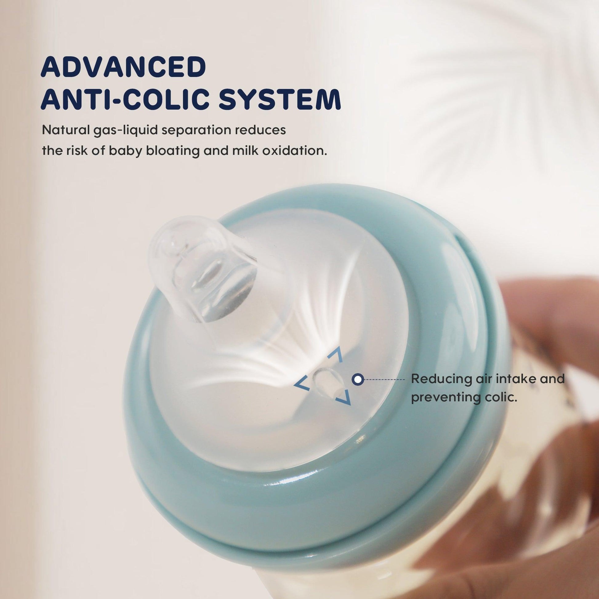 The angled teat of the Aiwibi anti-colic feeding bottle, designed for newborn.